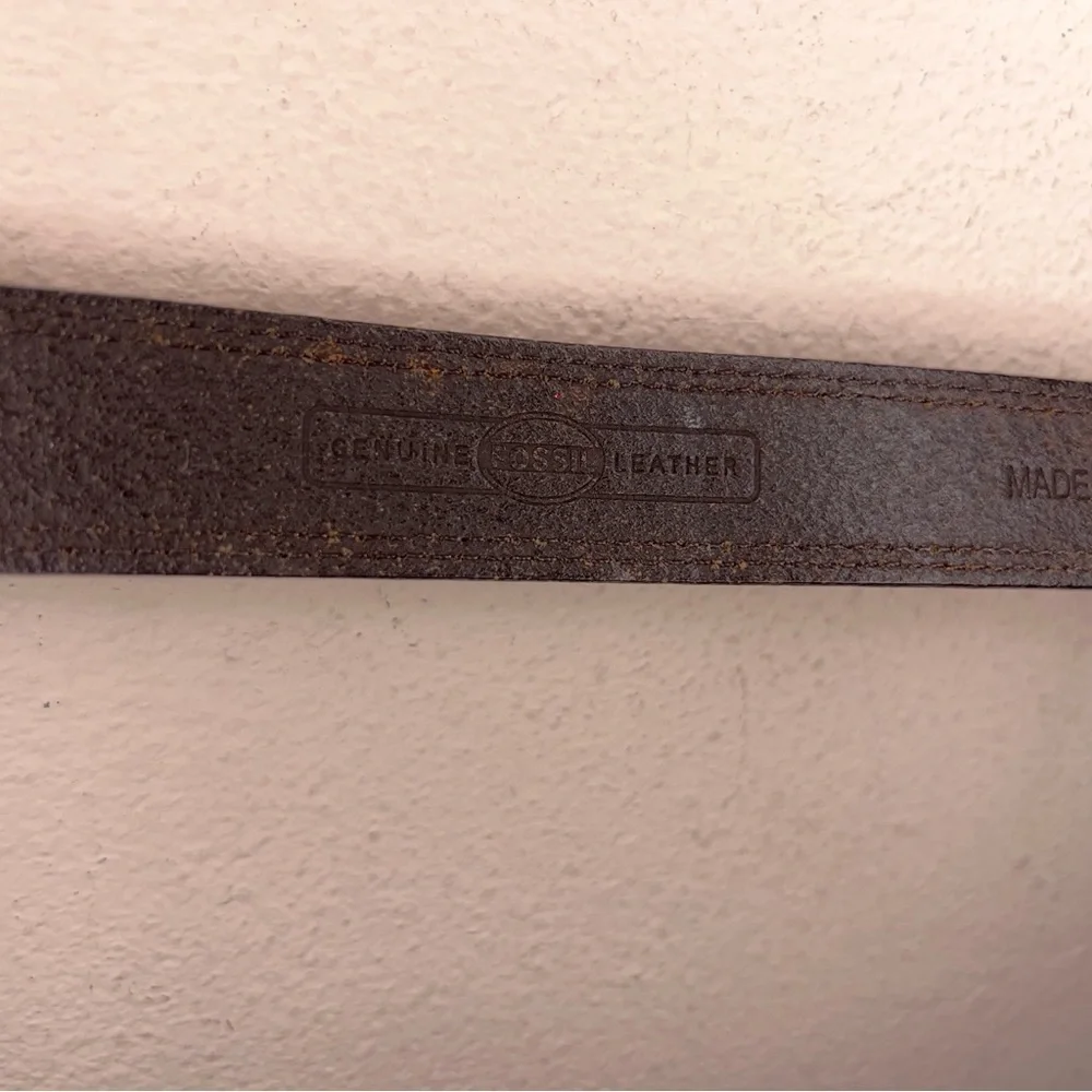 Y2K Vintage Fossil Medium Mens Brown Leather Belt Brass Buckle Classic